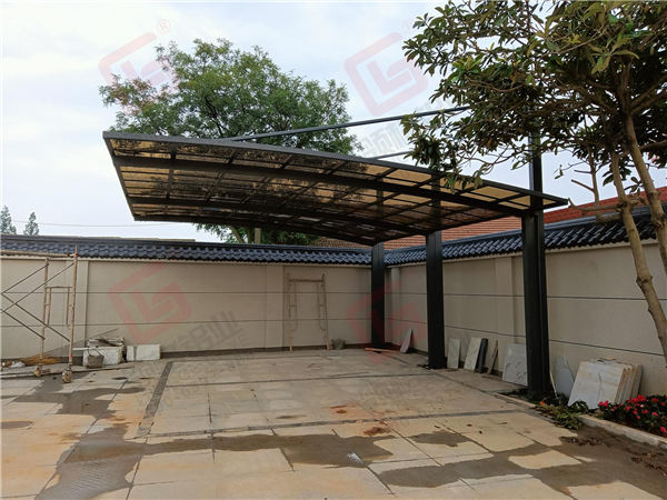 ���ϳ�����һ��